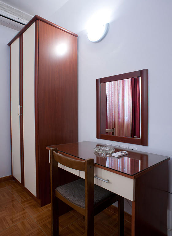 Apartments Boreta II Budva Room photo